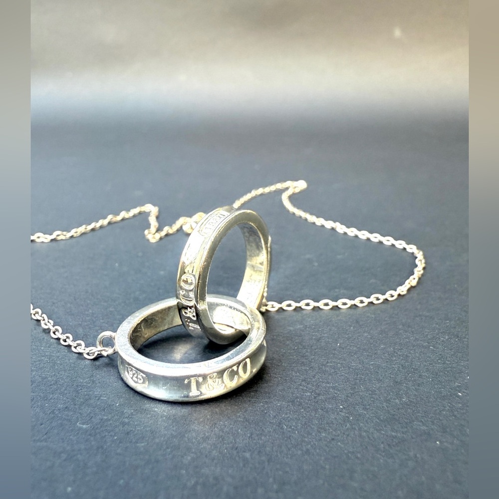 Tiffany & Company 1837 Interlocking rings stamped necklace Pendant 925 silver